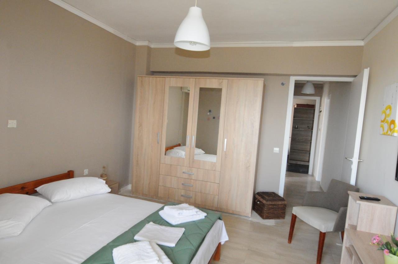 Kinetta Apartments Agioi Apostoloi  外观 照片