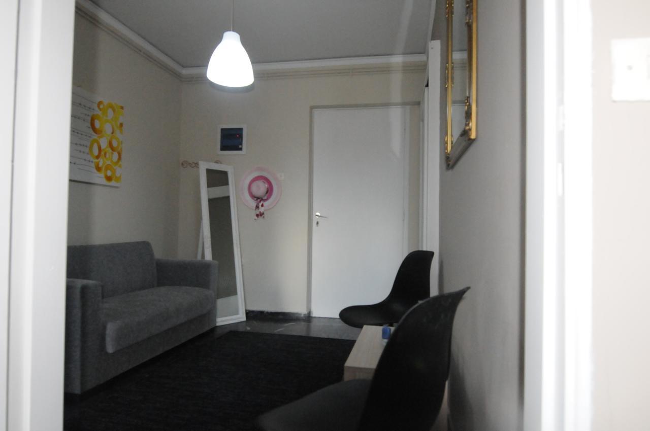 Kinetta Apartments Agioi Apostoloi  外观 照片