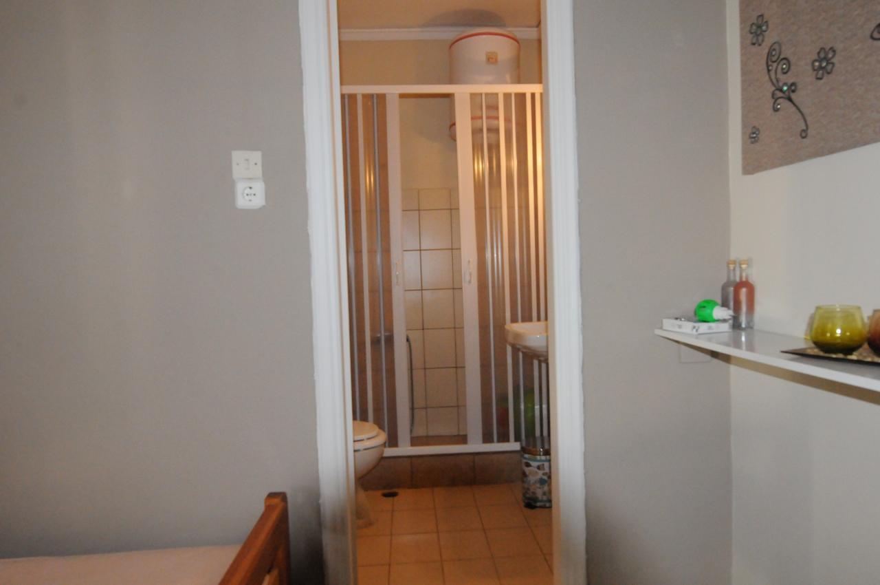 Kinetta Apartments Agioi Apostoloi  外观 照片